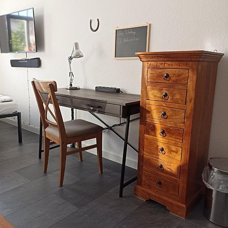 Privates Gaestezimmer In Altenburg Eksteriør billede